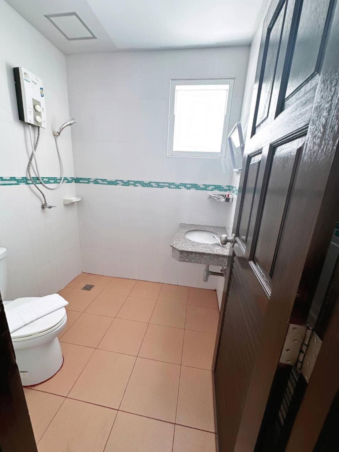Abby'S House Hotel Patong Dış mekan fotoğraf