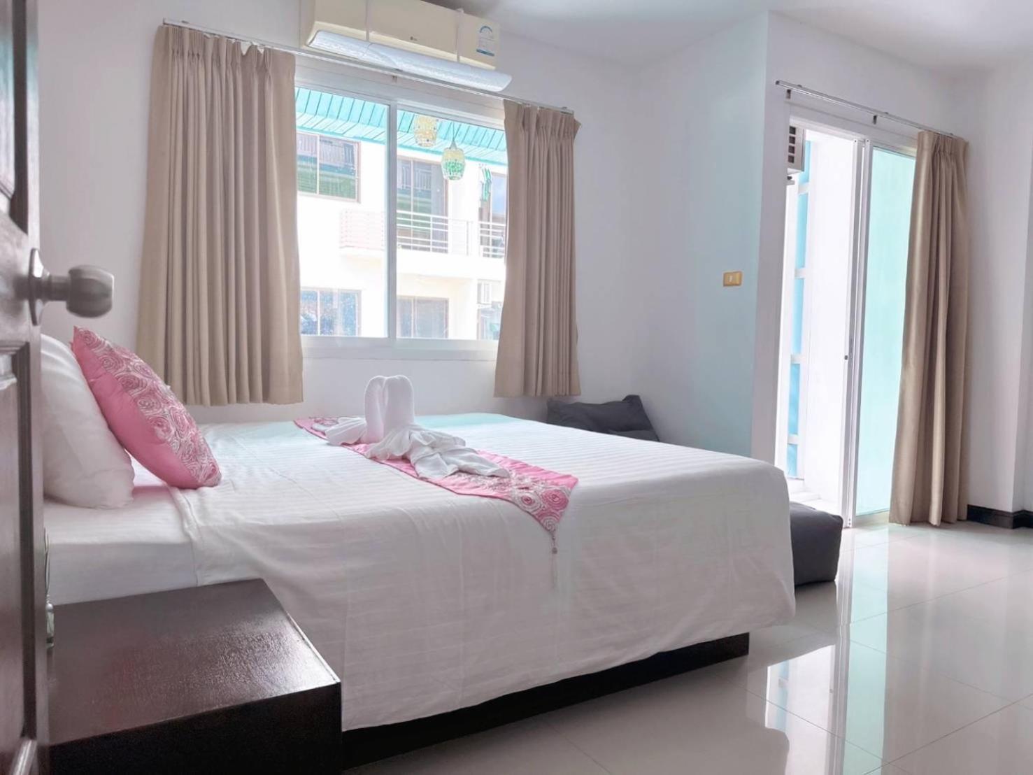 Abby'S House Hotel Patong Dış mekan fotoğraf